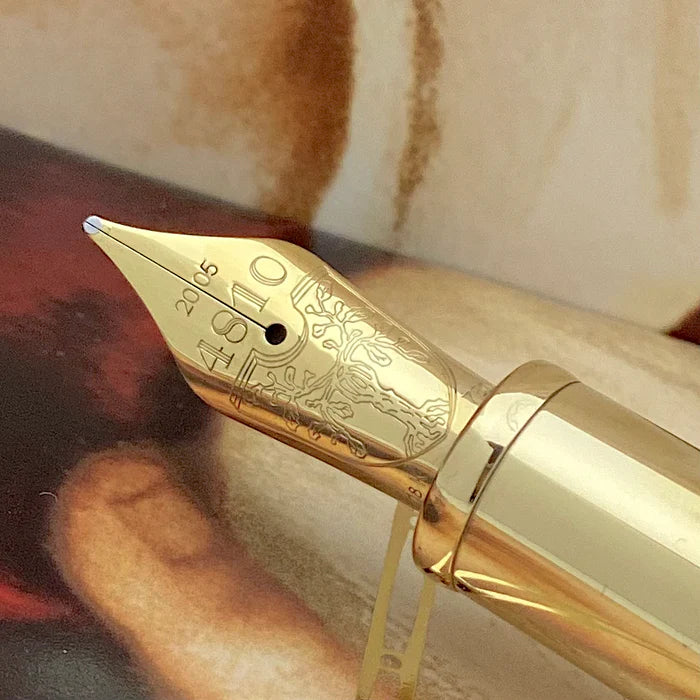 Pre-Loved Montblanc Limited Edition 4810 Pope Julius II Fountain Pen