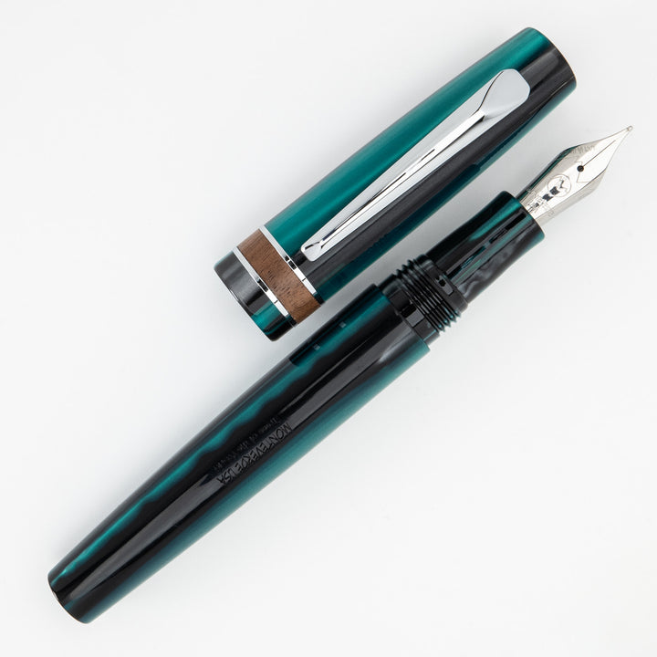 Monte Verde Trees of the World Fountain Pen - Giant Sequoia